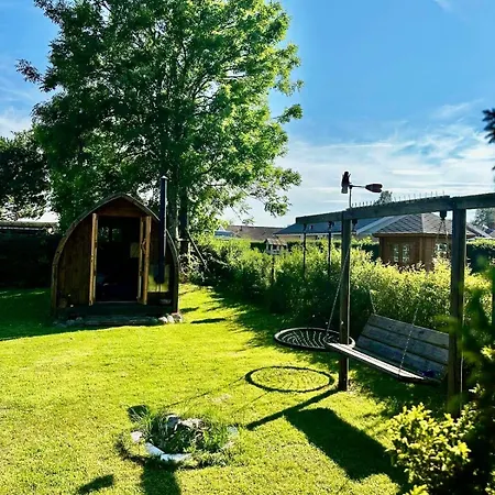 Villa Spacious House With Garden Tappernøje